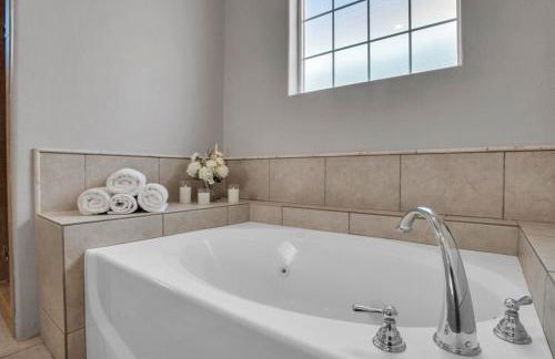 The Desert Gem Pool Spa Gated Home - Photo 34