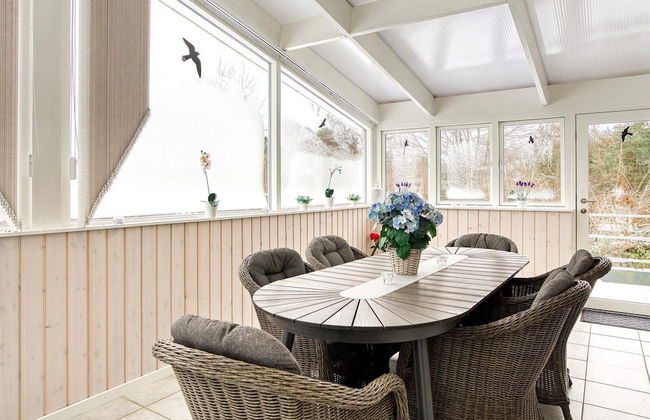 10 Person Holiday Home in Farevejle - Foto 11