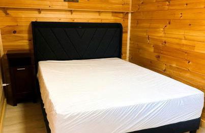 Modern Cozy Cabin with Porch and Incredible Views near the North Toe River, North Carolina - Foto 1