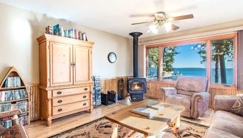 Dog Friendly Leech Lake Home w Perfect Beach Garage Boat Lift - Foto 4