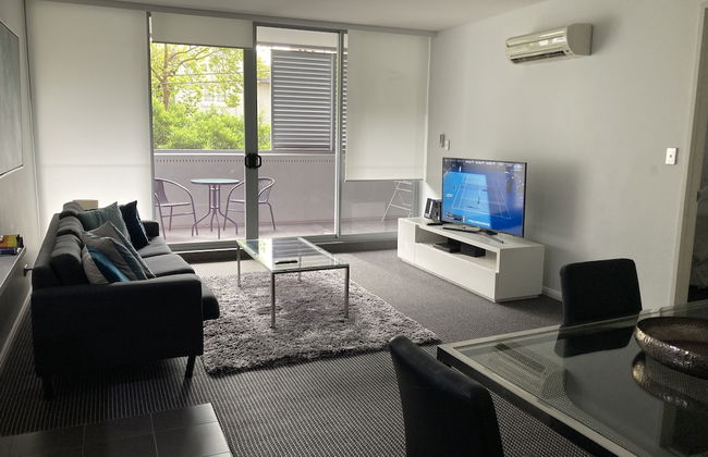 Wyndel Apartments - Miller Street - Photo 1