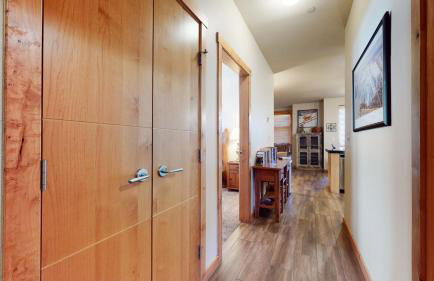 Solstice 11 Amazing Location on Golf Course, Heated Garage, Private Washer Dryer condo - Photo 24