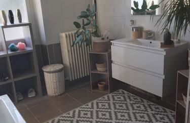 Appartement avec jardin et parking privés - Foto 9