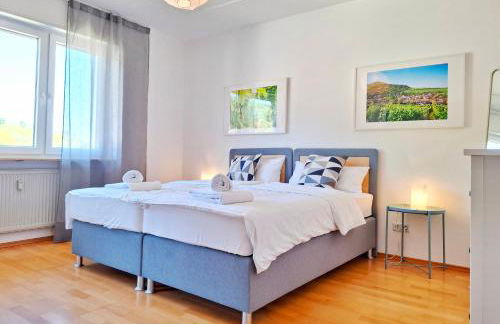 3 BR BURGPANORAMA Wohnung im Haus Frey mit Ausblick, 2 Bäder, Parken vor dem Haus, Balkon, Küche - Foto 6