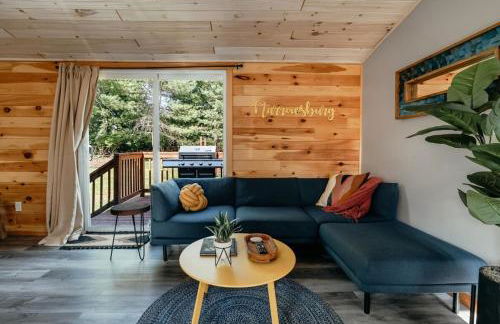 Mural Art Cabin With Pond And Hot Tub - Foto 10