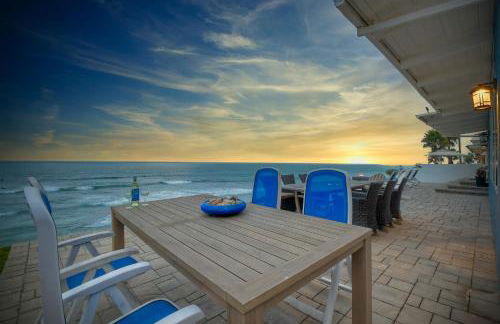 Oceanfront Villa with Private Beach Access, Remodeled Kitchen - Photo 7