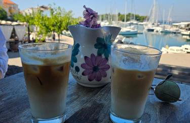 Plavo bijeli svijet - Photo 17