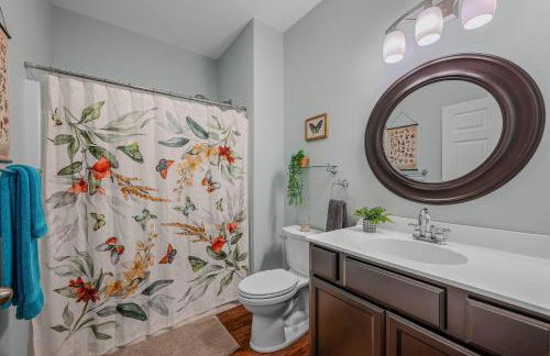 Mariposa Moon Cottage at Sleepy Creek - Wifi, Deck, Fire Pit, Creekside, View - Photo 60