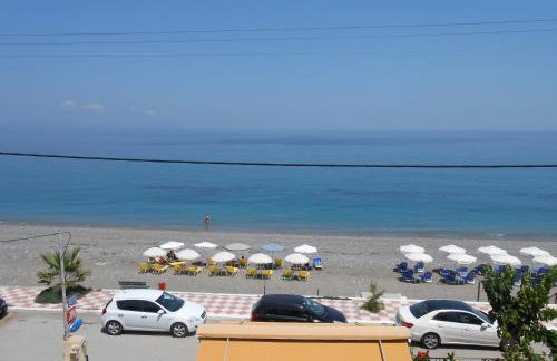 ASIMENIA STUDIOS - Photo 24