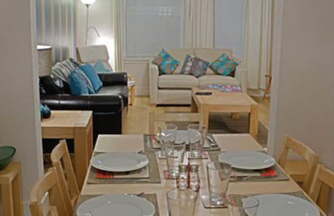 Lets Edinburgh - Photo 11