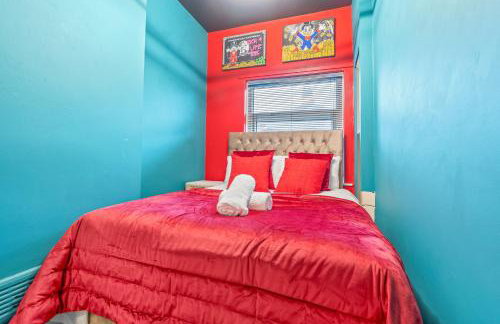 4 Bedroom House in Eccles, Trafford, Manchester - Sleeps 10 - 3 Double Beds - 4 Single Beds - FREE PARKING, Garden & Fast Fibre Wi-Fi - Close to Trafford Centre, MediaCityUK, Salford Quays, and both Old Trafford stadiums - Foto 9