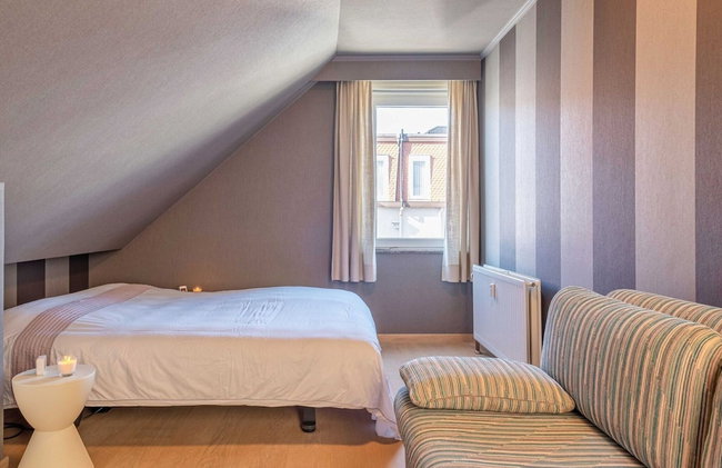 Balcony Views & Comfort - Foto 3