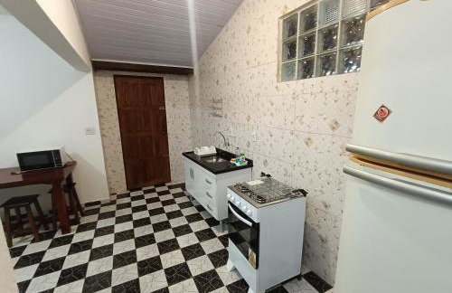 Casa na Praia da Enseada - Ubatuba - Foto 17