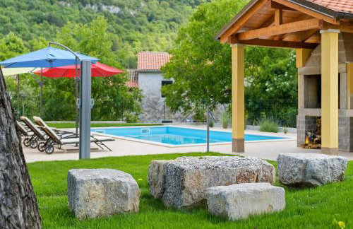 Quaint Holiday Home near Buzet with Terrace - Foto 67