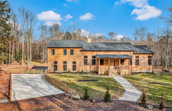 Grand Timber by Avantstay Indoor Pool Sauna Sports Court Game Room More - Foto 2