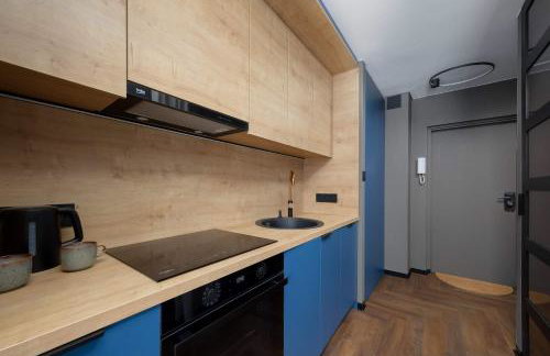 Central Warsaw Modern Studio with AC and next to the Metro by Noclegi Renters - Foto 13