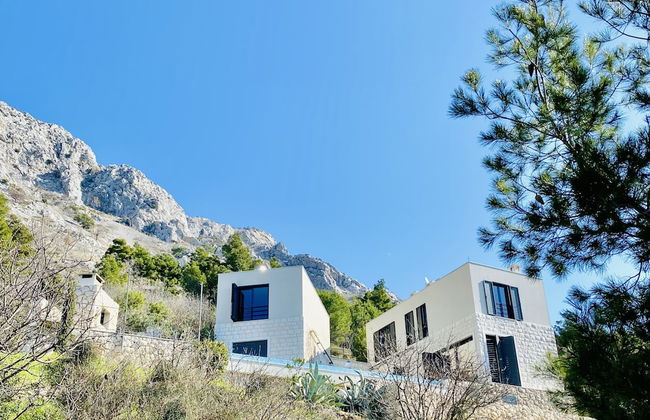 Villa Forte-the Exclusive Private Villa With Amazing sea View Located in Mimice - Photo 26