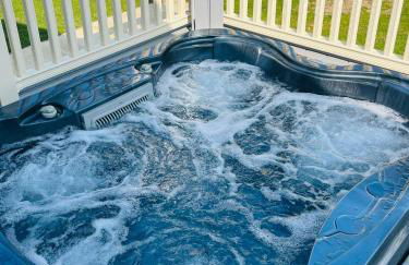 Hawthorne Villa with Hot Tub - Foto 3