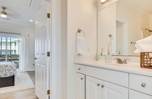 Inviting Atlantic Beach Townhome about half Mi to Ocean - Foto 14