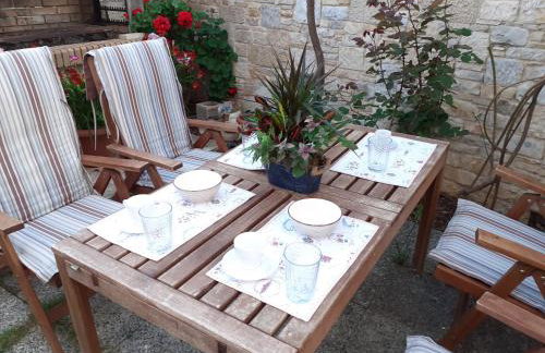 Near the Airport & near the Metro and Suburban station"PEANIA-KANTZA" - Foto 16