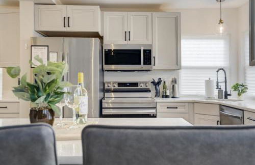 Modern 6BR Home in Briargate - Pet Friendly - Foto 5