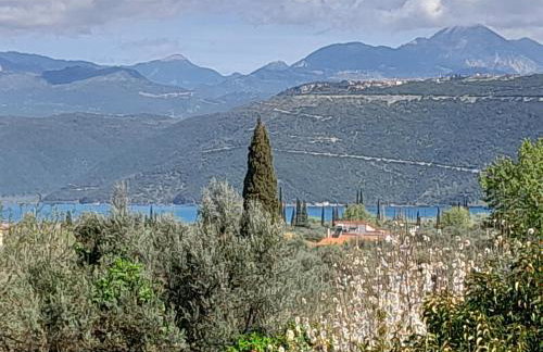 The Lake House'' -Trichonida Lake - Foto 49