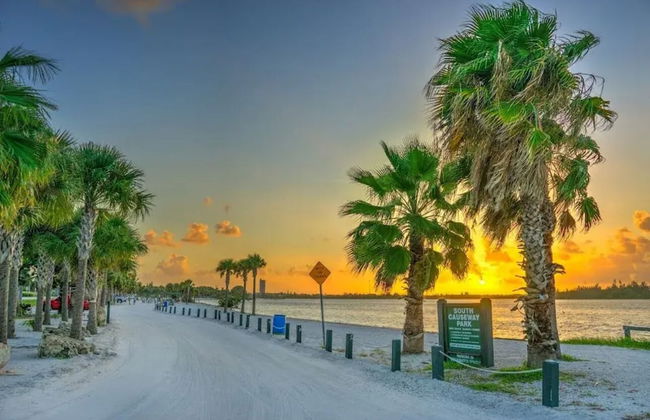 Coastal Haven Retreat - Photo 18