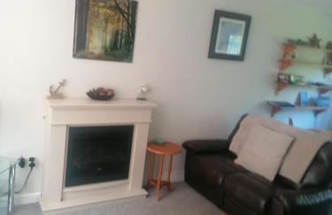 Le Chalet - 2 Bedroom Chalet House sleeps 3 - Foto 3