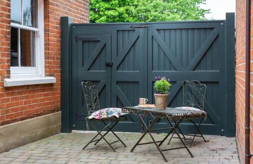 Stylish and homely 1 bed Edwardian Coach House - Foto 16