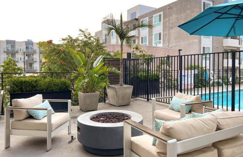 North Hollywood 1BR w Gym Pool Roof nr Metro LAX-853 - Foto 21