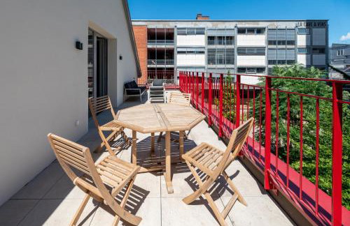 Chez Arlette - CLIMATISATION - Neuf - Haut de Gamme - Tram - Proche centre-ville - Tout confort - Foto 12