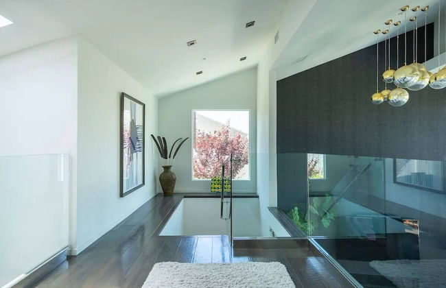 Troy Dr - Sleek & Modern Hollywood Hills Home With Stunning Views - Foto 63