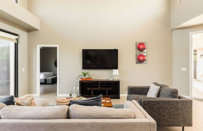 Ivory I By Avantstay Modern Home w/ Stunning Views Close To Old Town - Foto 43