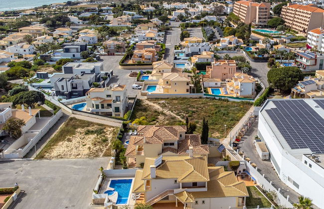 Villa Ribeiro by HelloVacations - Foto 49