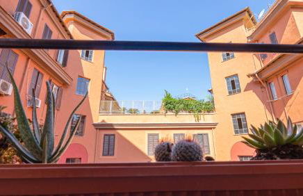 Sibylla in Rome - Photo 23