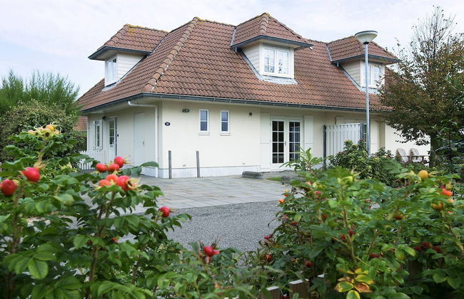 Villa in Domburg Near North Sea Beach - Foto 1