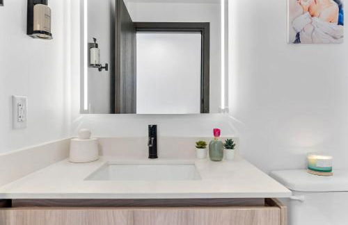 MVR - SupErhost Stay 10 Yrs of 5-Star Service - Foto 4