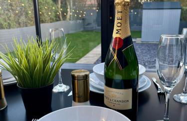 Waterside House - Luxury Home near Alton Towers & Trentham - Free Parking & Garden - Foto 20