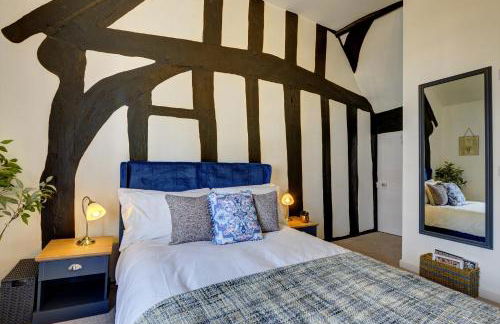 Loft Cottage by Spa Town Property - 2 Bed Tudor Retreat Near to Stratford-upon-Avon, Warwick & Solihull - Foto 35