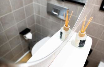 C4S -COME4STAY -InnHarmony- Stilvoll eingerichtetes Apartment für bis zu 8 Personen - Hochwertige Betten I voll ausgestattete Küche I Balkon I Badezimmer I WLAN I Smart TV - Foto 28