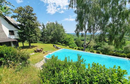 Villa Tudor - Beautiful large villa amidst lush green nature! - Foto 3