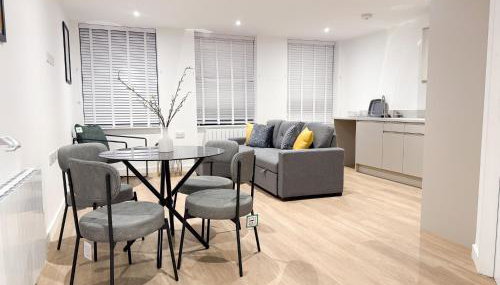 Spacious Modern 1 Bed Apartments in St Neots - Perfect for Contractors & Professionals - Free Parking - WiFi - Fully Equipped Kitchen - Smart TV Ideal for Work Stays and Long Projects - Foto 2