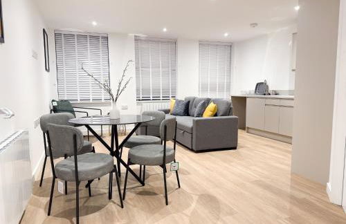 Spacious Modern 1 Bed Apartments in St Neots - Perfect for Contractors & Professionals - Free Parking - WiFi - Fully Equipped Kitchen - Smart TV Ideal for Work Stays and Long Projects - Foto 2