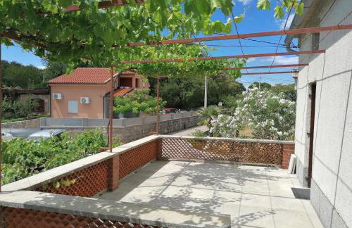 Apartment Dinka - Photo 2