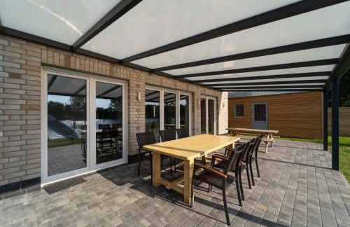 Seevilla am See mit Sauna, Kamin, privatem Steg und Seezugang - Foto 11