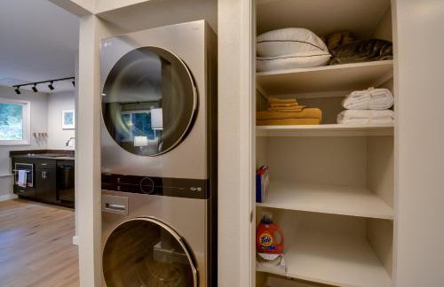 Walk to Beach and Village Bainbridge Island Gem! - Foto 18