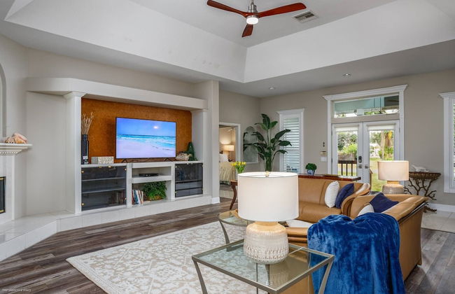 Nokomis Pool Home on the Canal - Foto 21