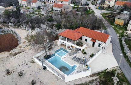Holiday house with a swimming pool Vrgorac, Zagora - 22798 - Foto 2