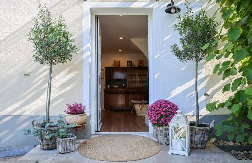 Second Home - Foto 1