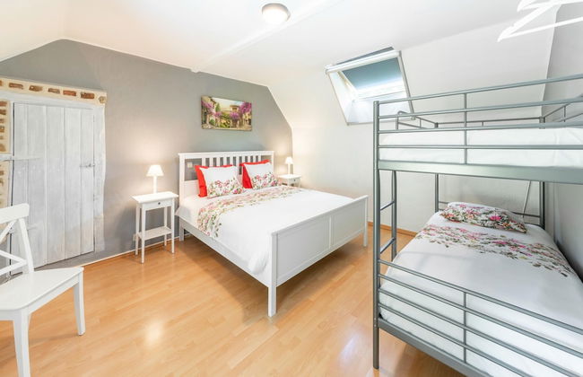 Theux Farmhouse With Garden - Photo 6